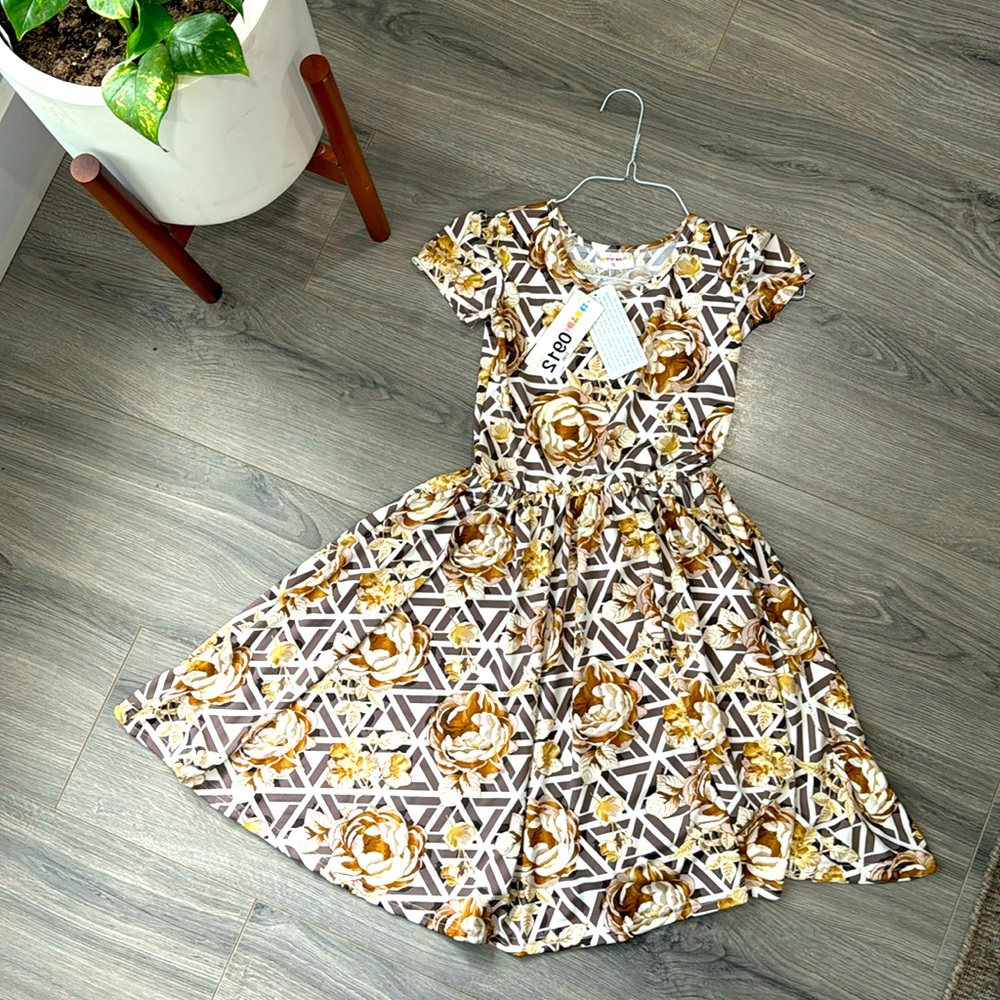 NEW DotDot Smile Girls Dress Size 11